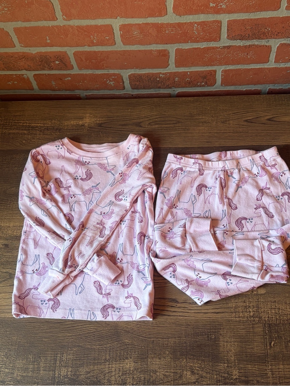 Carter's Girls Size 5T Pink Unicorn 2-Piece Long Sleeve Pajama Set/Loungewear